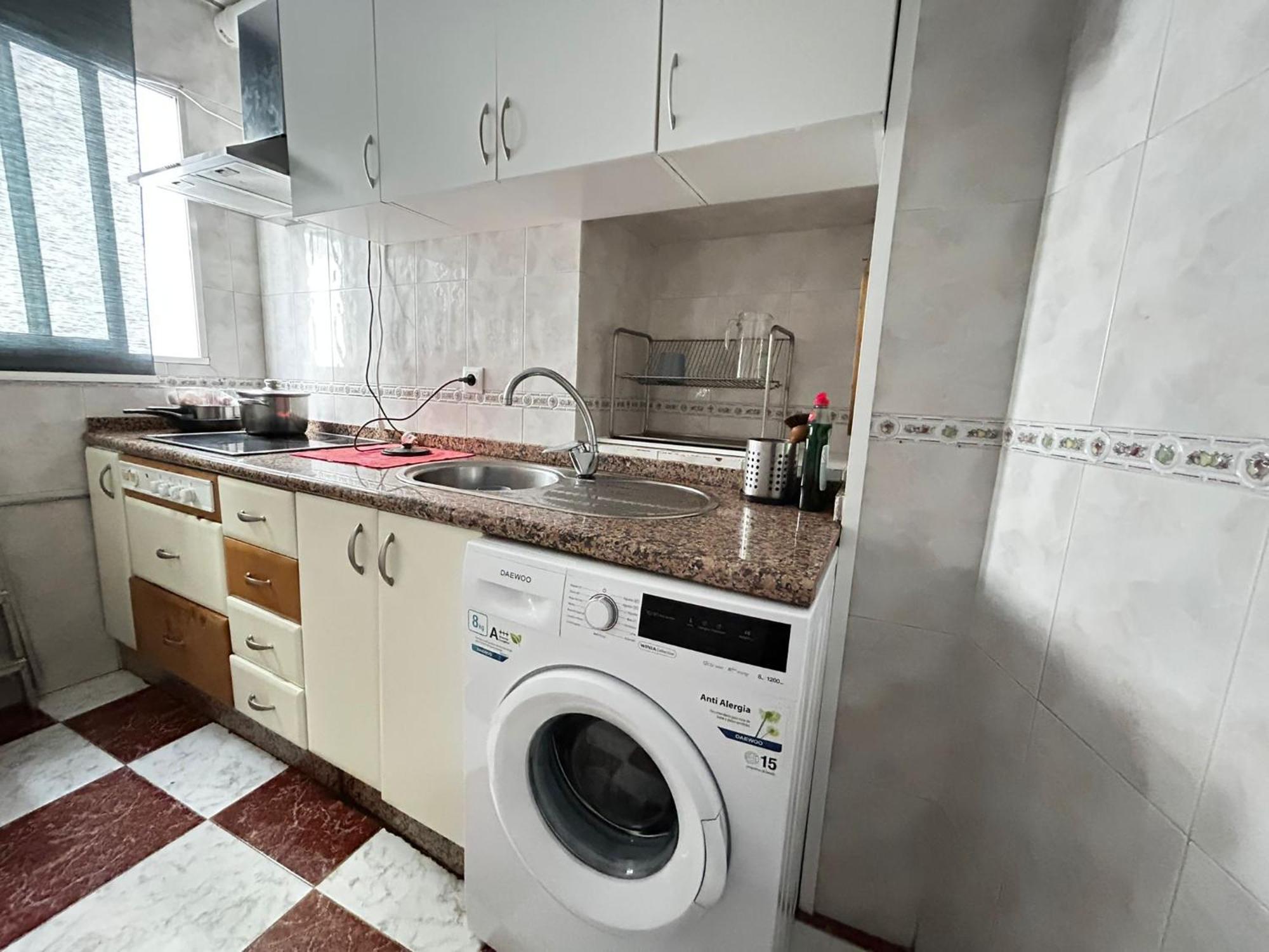 Santa Isabel Low Cost Rooms In Private House 세비야 객실 사진